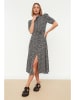 trendyol Kleid in Schwarz/ Creme
