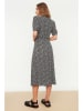 trendyol Kleid in Schwarz/ Creme