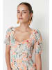 trendyol Kleid in Creme/ Apricot/ Hellblau