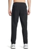Under Armour Trainingshosen in Schwarz