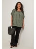 Curvy Lady Bluse in Khaki