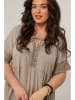 Curvy Lady Kleid in Taupe