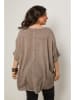 Curvy Lady Bluse in Taupe