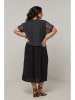 Curvy Lady Kleid in Schwarz