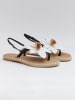 Bellucci Zehensandalen in Schwarz/ Weiß