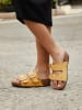Bellucci Keil-Pantoletten in Gold