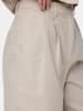 Pieces Shorts "Tiki" in Creme