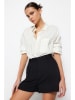 trendyol Shorts in Schwarz