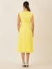APART Plisseekleid in Gelb