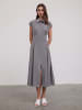 BGN Kleid in Grau