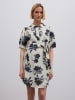 BGN Kleid in Creme/ Dunkelblau