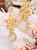 L'Atelier de Gaia Vergulde oorstekers met parels