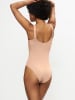 Triumph Body in Beige