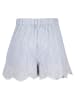 Blue Seven Shorts in Hellblau/ Weiß
