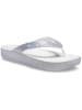 Crocs Zehentrenner "Classic Platform Glitter" in Silber