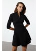 trendyol Kleid in Schwarz