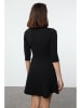 trendyol Kleid in Schwarz