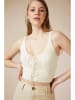 trendyol Stricktop in Creme