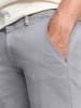 No Excess Shorts in Grau