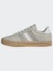 adidas Sneakers in Grau