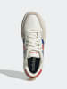 adidas Sneakers in Creme
