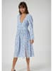 Monki Jurk lichtblauw