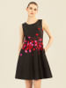 APART Kleid in Schwarz