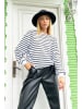 trendyol Sweatshirt in Schwarz/ Weiß