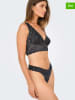 ONLY 3-delige set: strings zwart