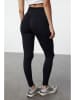 trendyol Trainingsleggings in Schwarz