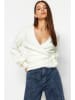 trendyol Cardigan in Creme