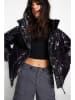 trendyol Steppjacke in Schwarz
