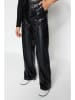 trendyol Kunstlederhose in Schwarz