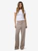 Noisy may Hose in Taupe