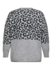 ONLY Carmakoma Sweter w kolorze szarym
