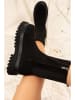 trendyol Stiefeletten in Schwarz