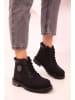 trendyol Winterboots in Schwarz