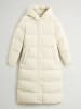 Woolrich Płaszcz puchowy "Cloud Madison" w kolorze kremowym