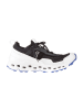 ON RUNNING Buty "Cloudultra" w kolorze biało-czarnym do biegania