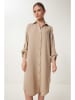 Happiness Istanbul Sukienka koszulowa w kolorze beżowym