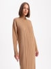 BGN Sukienka dzianinowa w kolorze jasnobrązowym