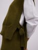 BGN Sweter w kolorze khaki