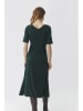 TATUUM Kleid in Dunkelgrün