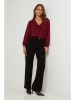 L'armoire de Suzette Bluzka w kolorze bordowym
