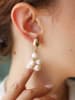 Pierres delicates Perlen-Ohrringe in Weiß