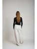 Monki Spodnie w kolorze białym