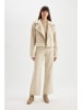 DeFacto Winterjacke in Creme