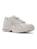 New Balance Leder-Sneakers "2002R" in Creme