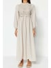 trendyol Kleid in Creme