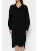 trendyol Kleid in Schwarz